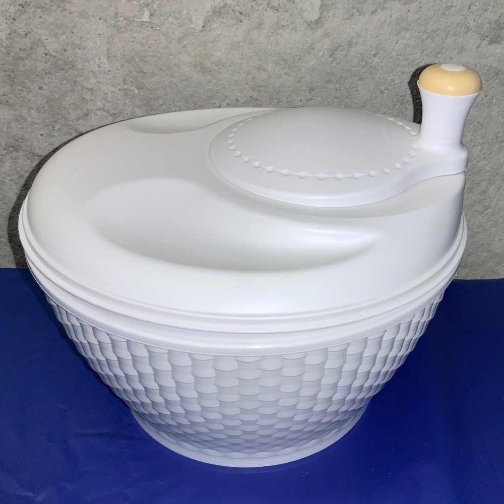 Salad Spinner Vegetable Washer Dryer Basket Colander Kitchen Tool White